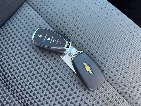 Used 2024 Chevrolet Trax LT image 5