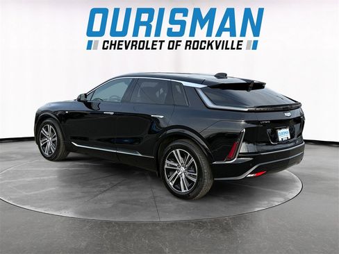 Used 2024 Cadillac Lyriq Luxury image 4