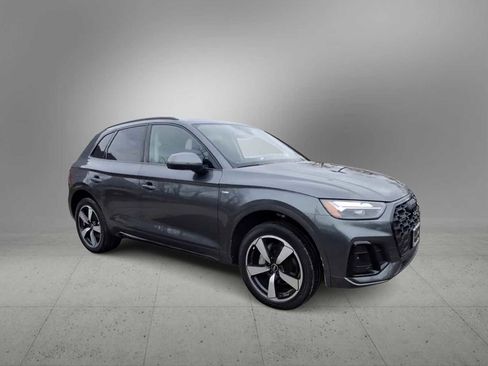 Certified 2023 Audi Q5 2.0T Premium Plus w/ Premium Plus Package image 2