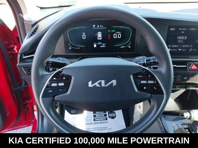 Certified 2024 Kia Niro LX FWD image 11