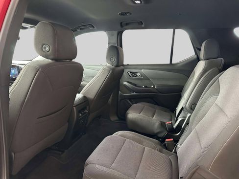 Certified 2023 Chevrolet Traverse LT image 6
