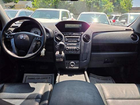 Used 2015 Honda Pilot Touring image 32