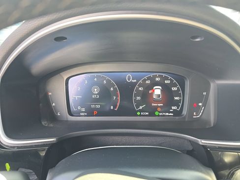 Used 2024 Honda Civic Sport Touring image 7