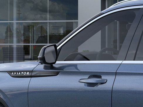 New 2026 Lincoln Aviator AWD image 20