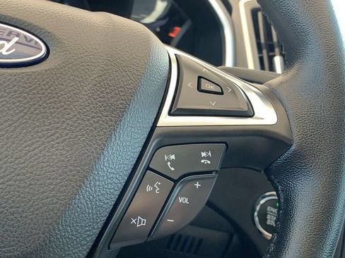 Used 2021 Ford Edge SEL w/ Convenience Package AWD/4WD image 24