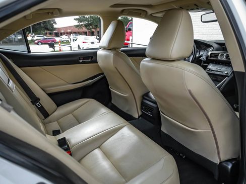 Used 2015 Lexus IS 250 w/ Navigation System Package RWD image 38