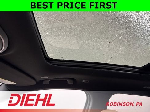 New 2025 Jeep Grand Cherokee Limited image 36