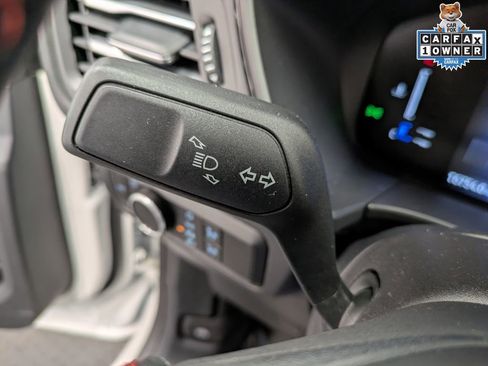 Used 2024 Ford Escape ST-Line w/ Tech Pack #1 AWD/4WD image 18