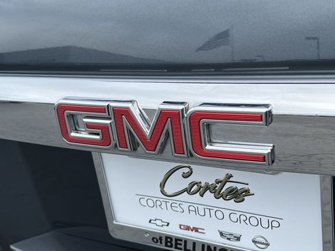Used 2019 GMC Yukon Denali w/ Denali Ultimate Package AWD/4WD image 8