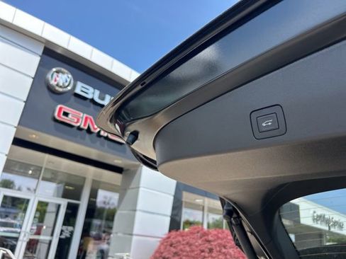 New 2026 Buick Encore GX Sport Touring w/ Comfort Package AWD/4WD image 32