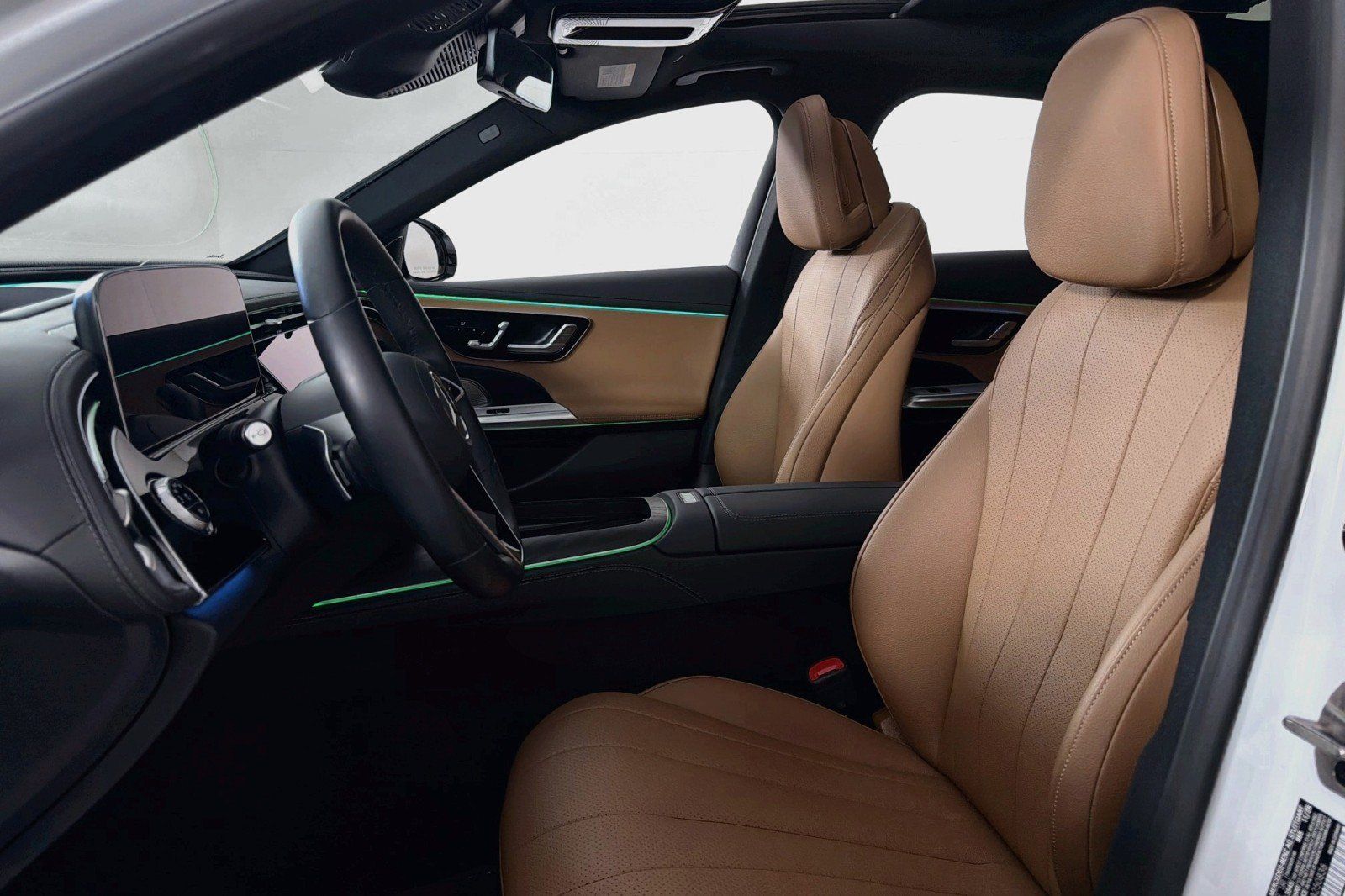 Certified 2026 Mercedes-Benz E 350 4MATIC Sedan image 18