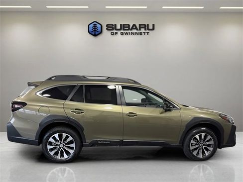 Used 2024 Subaru Outback Limited image 6