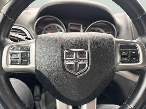 Used 2018 Dodge Journey Crossroad AWD/4WD image 25