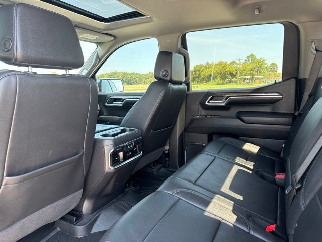 Used 2024 Chevrolet Silverado 1500 LTZ w/ LTZ Premium Package RWD image 28