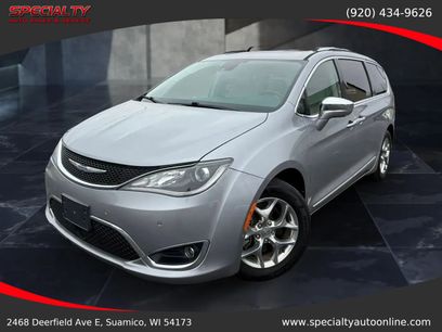 Used 2019 Chrysler Pacifica Limited w/ Advanced Safetytec Group
