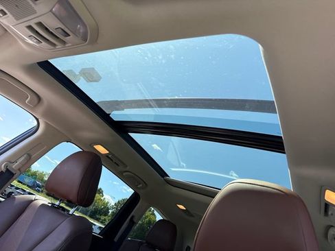 Used 2019 Subaru Ascent Touring AWD/4WD image 23
