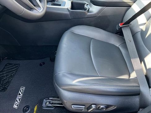 Certified 2025 Toyota RAV4 XLE Premium image 10