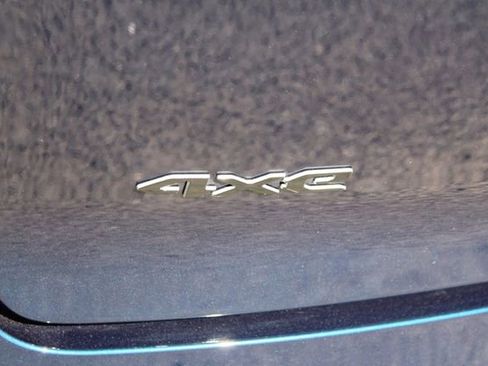 Used 2025 Jeep Wagoneer S Launch Edition image 10