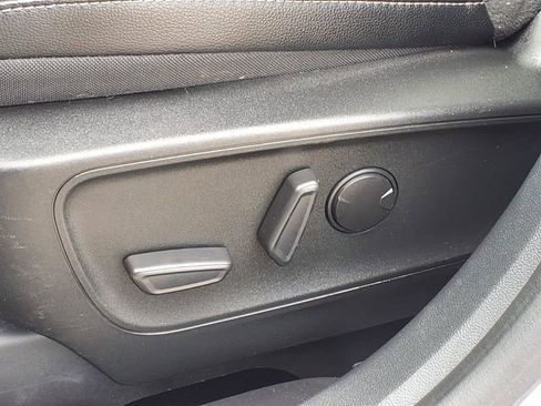 Used 2022 Ford Escape SEL AWD/4WD image 12