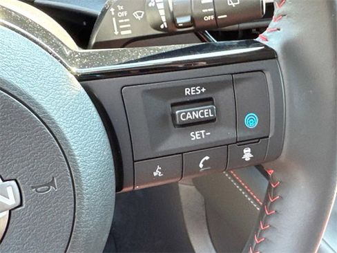 New 2025 Nissan Kicks SR image 23