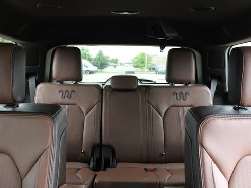 Used 2024 Ford Expedition King Ranch AWD/4WD image 23