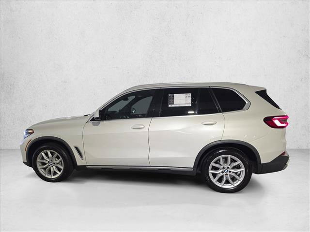 Used 2021 BMW X5 xDrive40i w/ Luxury Seating Package 2 AWD/4WD image 8