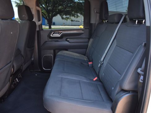 Used 2025 Chevrolet Silverado 2500 LT AWD/4WD image 19