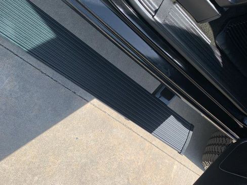 Used 2015 GMC Sierra 2500 SLT w/ Driver Alert Package image 13