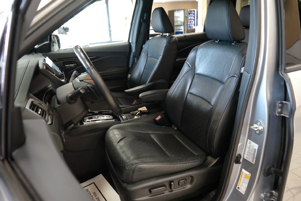 Used 2020 Honda Passport Elite image 2