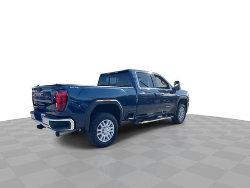 Used 2022 GMC Sierra 2500 SLT w/ SLT Convenience Package image 9