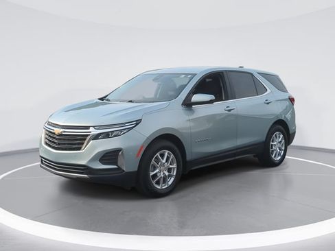 Used 2022 Chevrolet Equinox LT FWD image 1