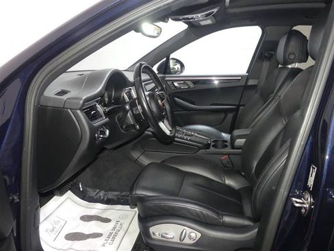Used 2017 Porsche Macan S AWD/4WD image 22