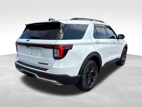 Used 2026 Ford Explorer Tremor w/ Tremor Ultimate Package AWD/4WD image 2