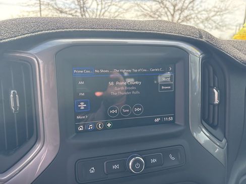 Certified 2022 Chevrolet Silverado 1500 Custom Trail Boss image 11