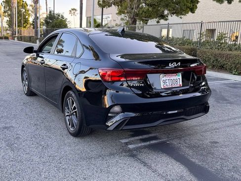 Used 2023 Kia Forte LXS FWD image 6