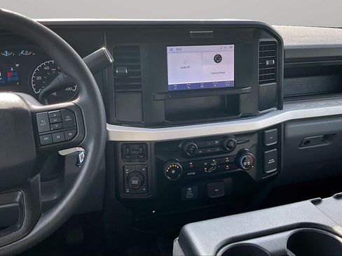 Used 2025 Ford F250 XL w/ XL Chrome Package AWD/4WD image 6