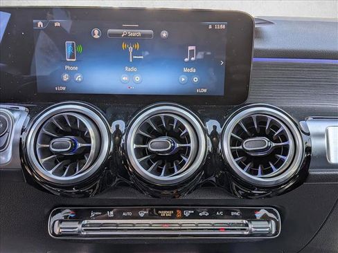 Used 2026 Mercedes-Benz GLB 250 image 14