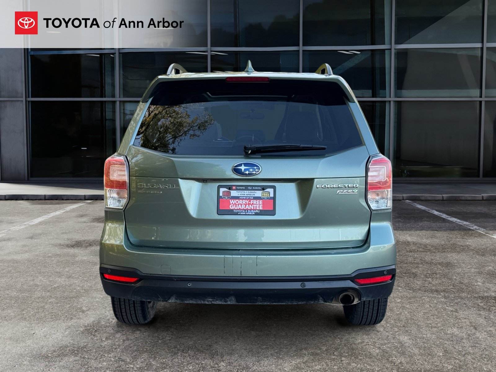 Used 2017 Subaru Forester 2.5i Limited AWD/4WD image 11