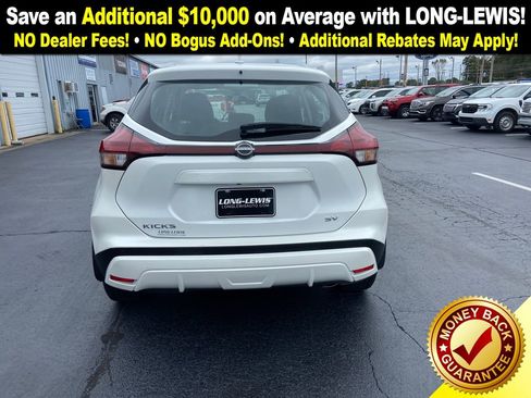 Used 2024 Nissan Kicks SV image 5