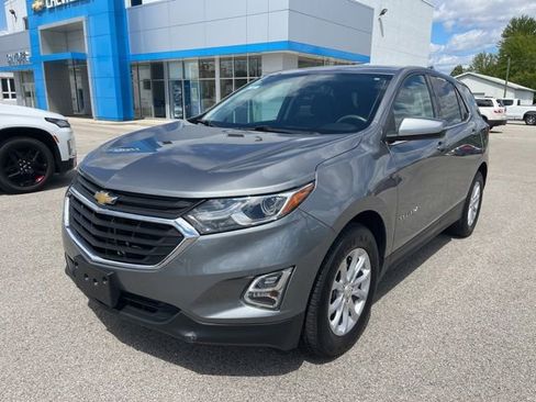Used 2018 Chevrolet Equinox LT FWD image 2