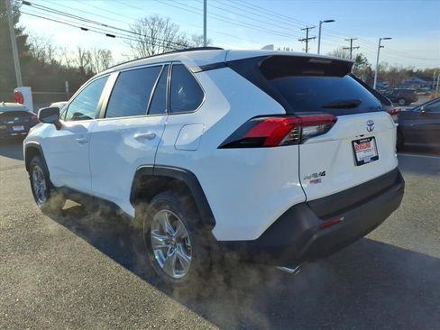 New 2025 Toyota RAV4 XLE image 7