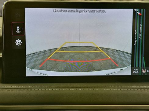 Used 2025 Genesis G70 2.5T image 23