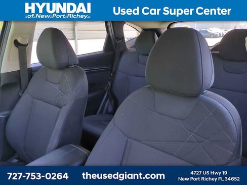Certified 2023 Hyundai Tucson SE FWD image 7
