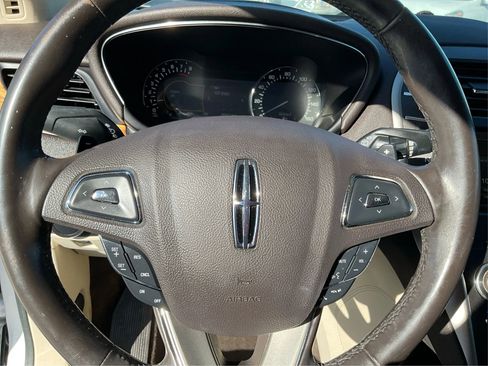 Used 2015 Lincoln MKC FWD w/ Equipment Group 101A Select image 16