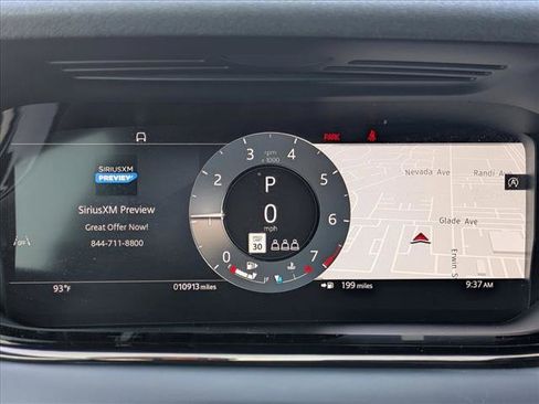 Used 2024 Land Rover Range Rover Evoque Dynamic SE image 11