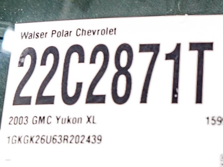 Used 2003 GMC Yukon XL 2500 SLT w/ 1SD Preferred Equipment Group AWD/4WD image 33