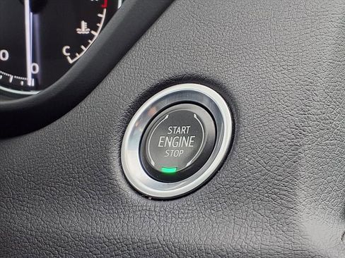 Certified 2022 Cadillac XT4 Sport w/ Cold Weather Package image 26