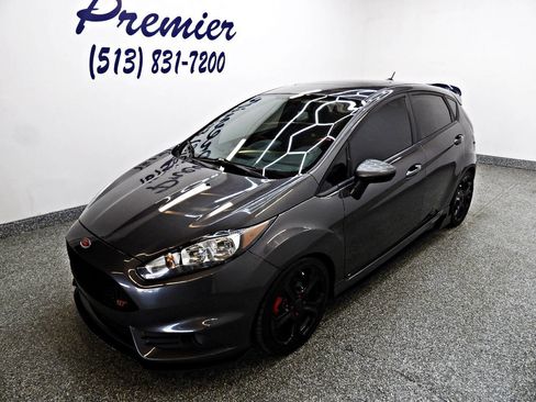 Used 2017 Ford Fiesta ST image 1