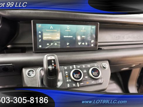 Used 2021 Land Rover Defender 110 X-Dynamic HSE image 24