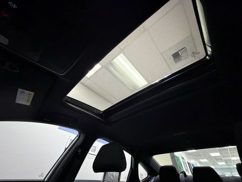 Used 2024 Honda Accord Sport image 33